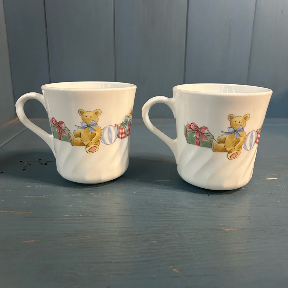 Corningware White Mugs with Teddy Bear & Present Design